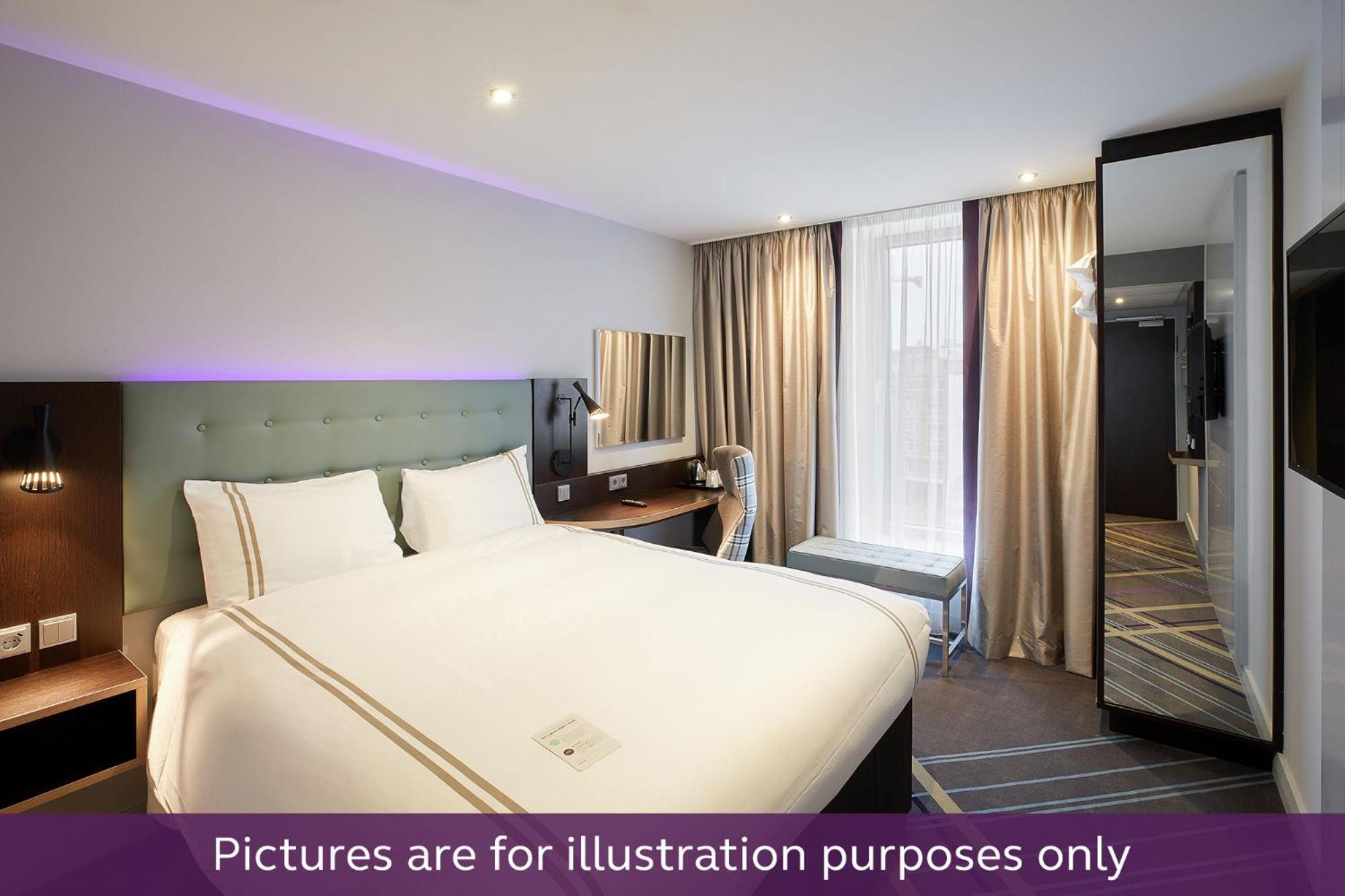 Premier Inn Heidelberg City Centre Экстерьер фото